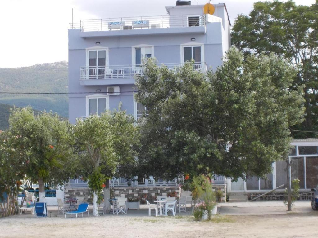 Hotel Prinos 외부 사진