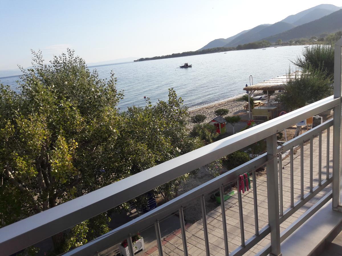 Hotel Prinos 외부 사진